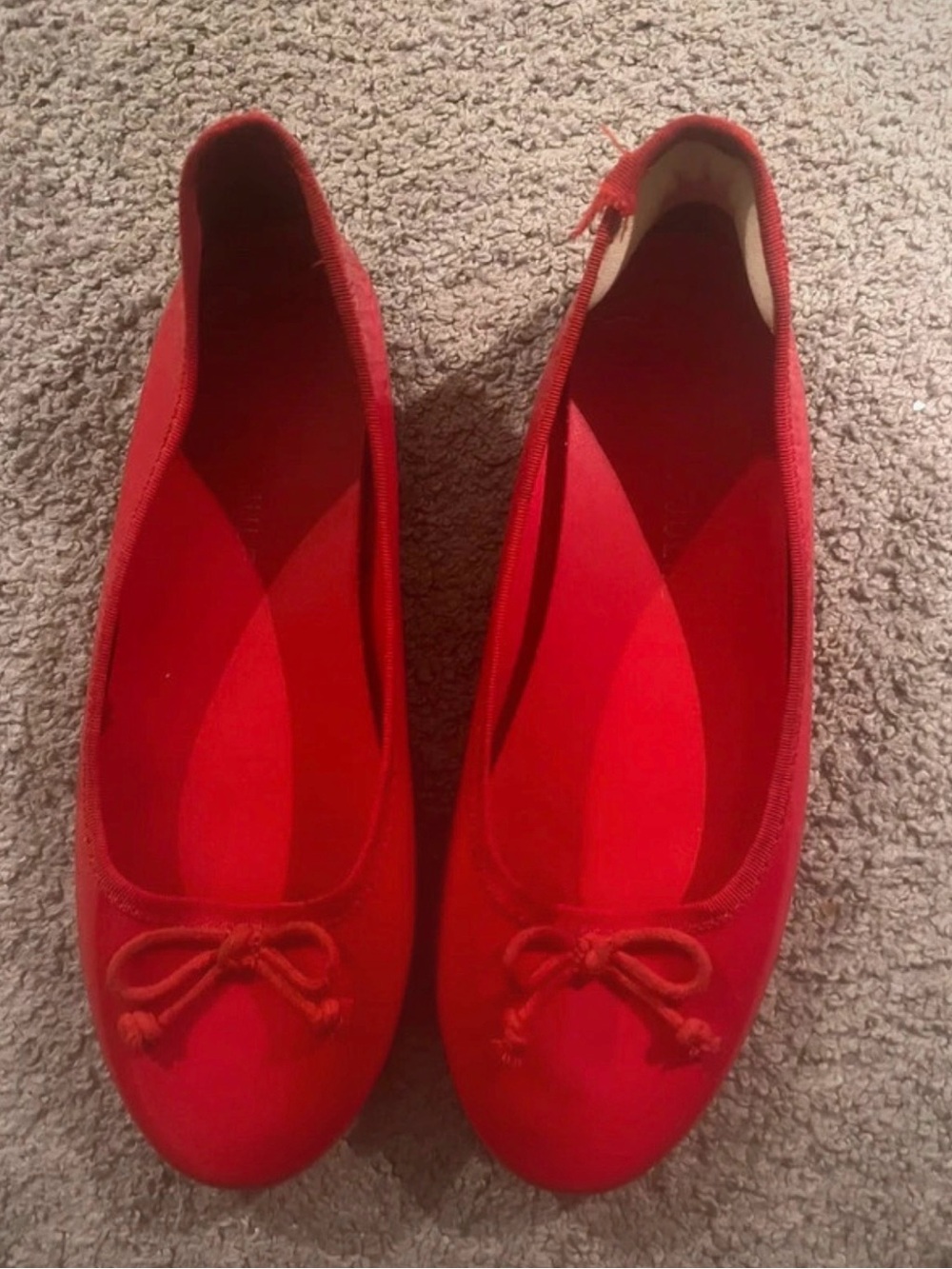 Red Women's Ballet Flats - Classic Bow Slip-On